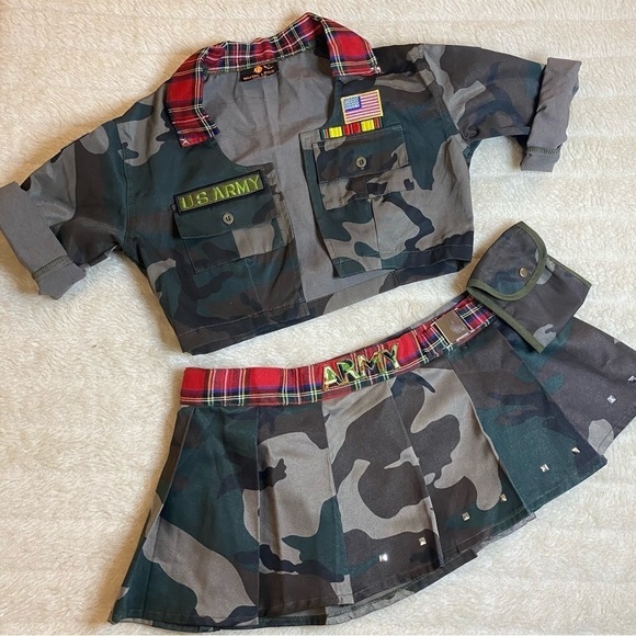 SEXY Women’s Army Outfit - Picture 2 of 7